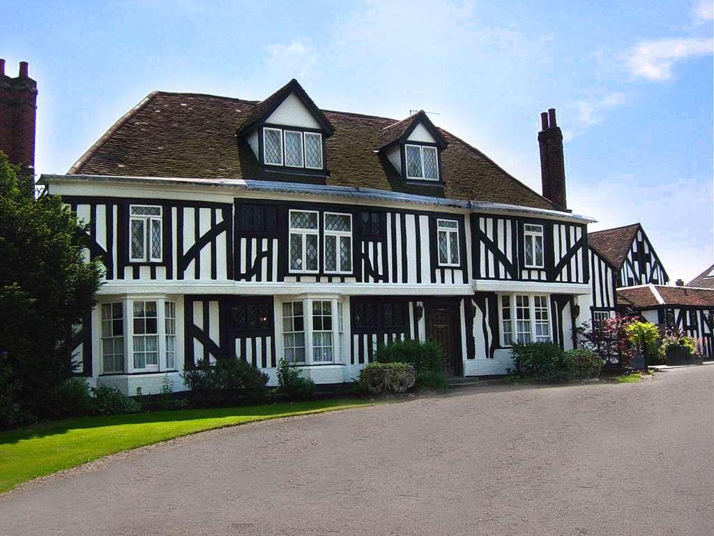 Marygreen Manor Brentwood Bagian luar foto