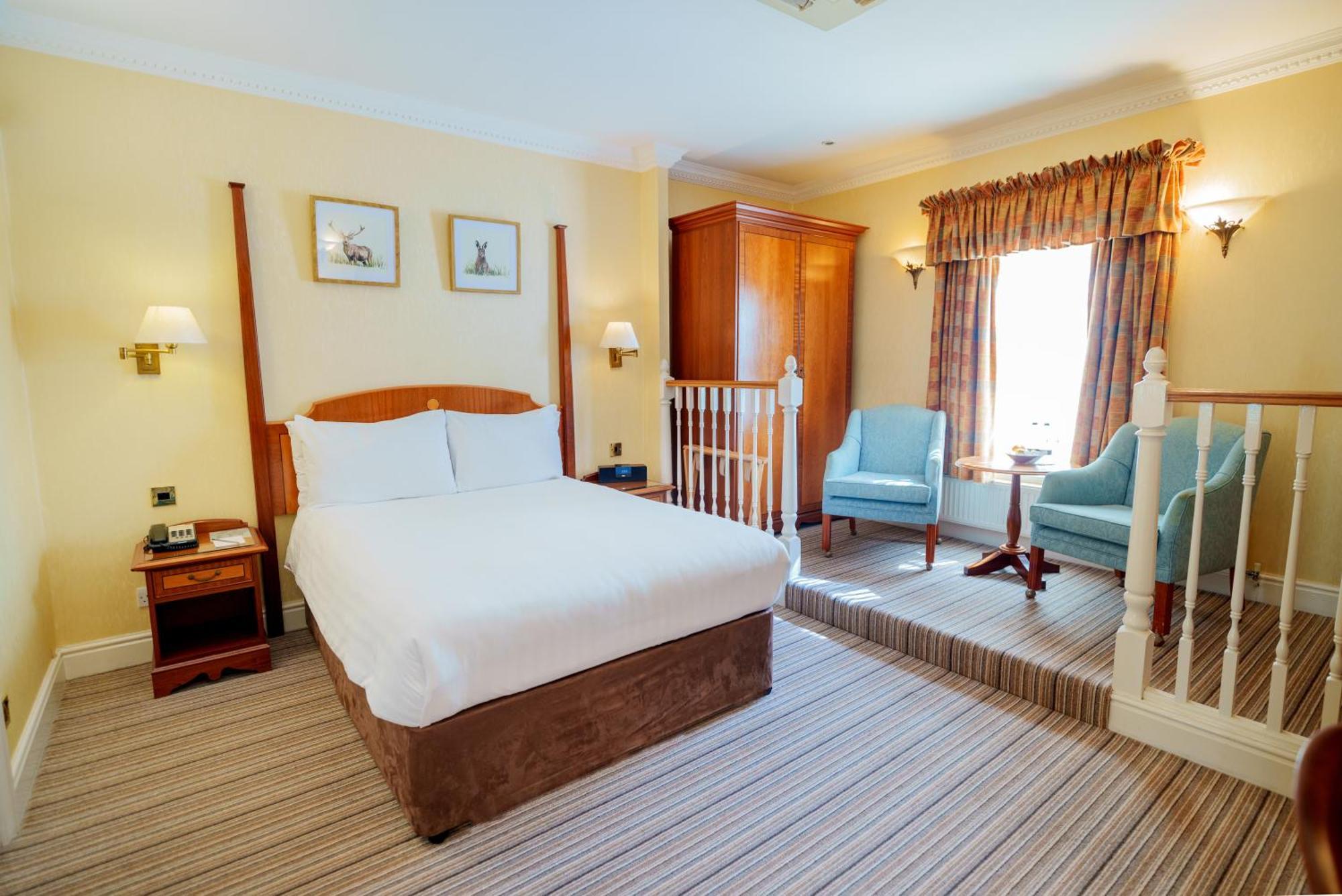 Marygreen Manor Brentwood Bagian luar foto
