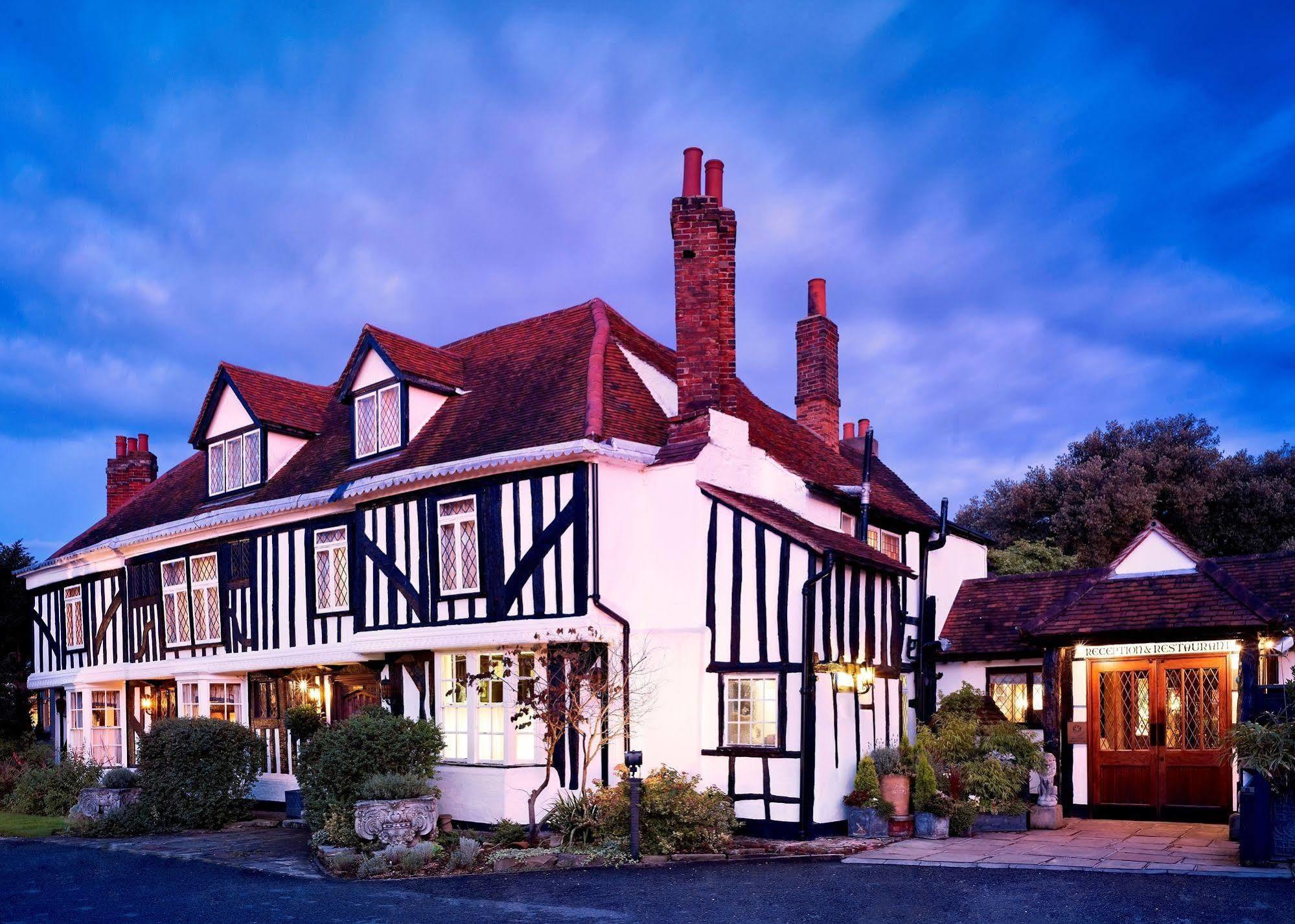 Marygreen Manor Brentwood Bagian luar foto