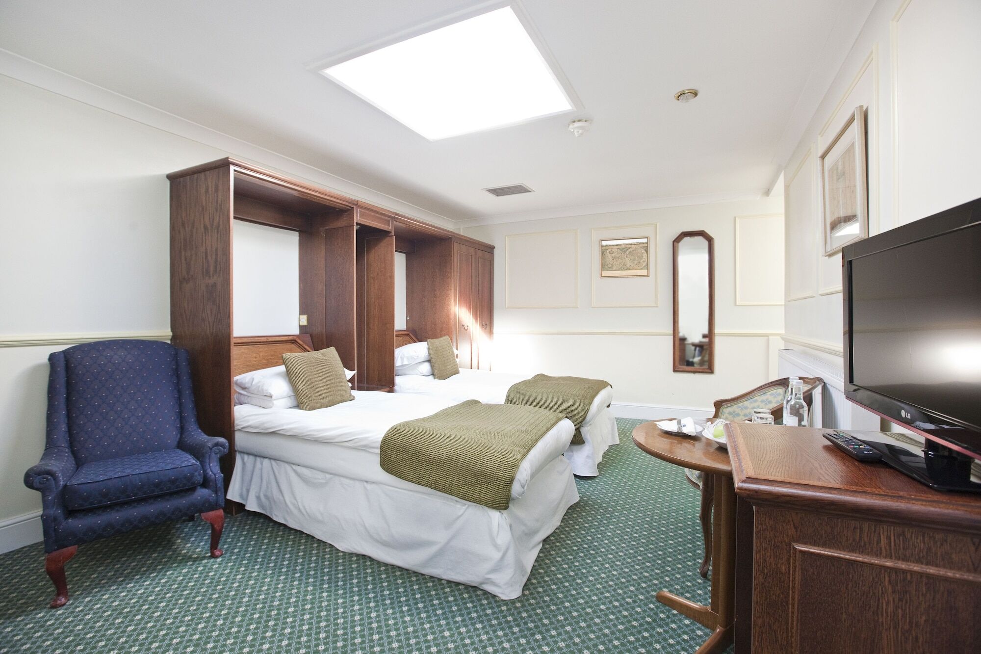 Marygreen Manor Brentwood Bagian luar foto
